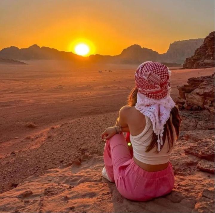 Moon City With Jeep Trips Wadi Rum Eksteriør billede