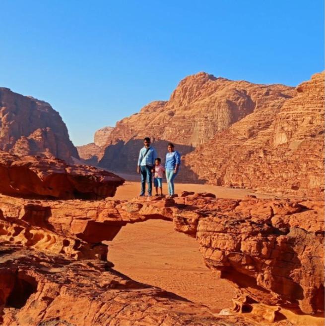 Moon City With Jeep Trips Wadi Rum Eksteriør billede