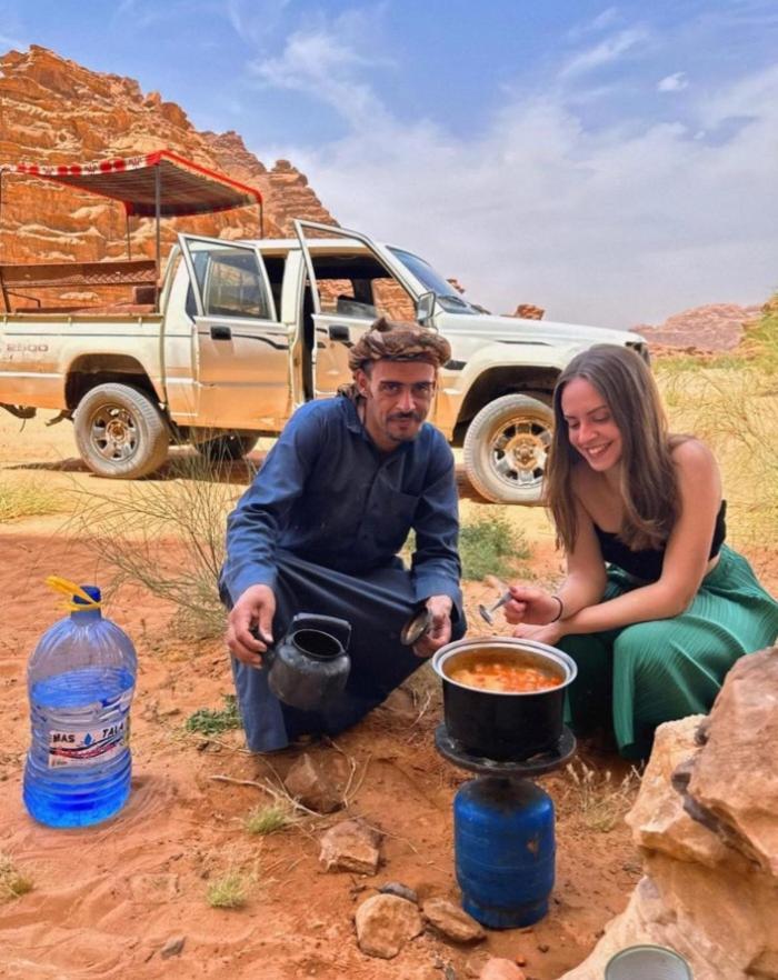 Moon City With Jeep Trips Wadi Rum Eksteriør billede